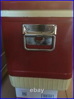 1950s 1960s Vintage Coleman Red Diamond Ice Chest Cooler metal red Nice