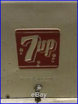 1950s 7up Seven Up Metal Cooler Progress Refrigerator Co. Complete Ultra Rare