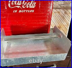 1954 Acton 201 Deluxe Metal Coca-Cola Bottle Cooler Ice Chest Sandwich Tray RARE