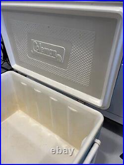 1960-1970 Vintage Coleman Cooler Blue Retro Made Out Of Metal