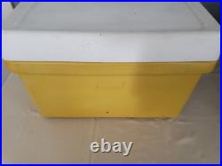 1970's Coleman VTG Mustard Yellow Gold Cooler METAL Handles 22.5x 13x 13.5
