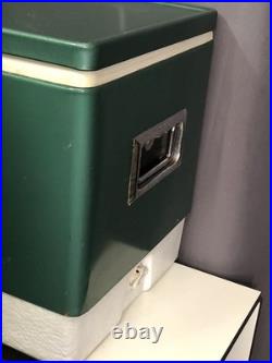 1975 Coleman Green Metal Cooler Chest Vintage Camping 22.5x13.5x16 Made In USA