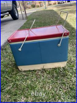 1976 COLEMAN Bicentennial Red White & Blue Cooler 17.5 x13x13 With Handles Vintage