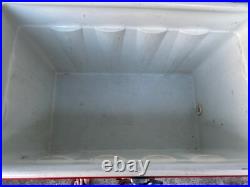 1976 Vintage Coleman Metal Cooler Chest Red & White 22.5 x 16 x 14 READ