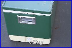 28 VINTAGE METAL GREEN COLEMAN SNOW-LITE COLOSSAL COOLER With BOX TRAY & MORE