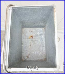 7Up Vintage Metal Cooler 1950s Progress Refrigerator Co Ice Chest Steel w Tray