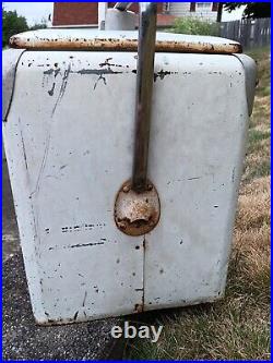 Antique Canada Dry Metal Cooler, Pre-owned, Pull Out Tray, 17x 16 X 13. Handle