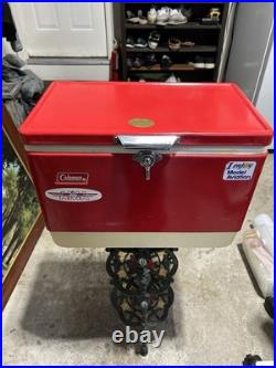 Beautiful Vintage 1975 Coleman Red Metal Cooler White Bottom 18 1/4 X 13 1/2