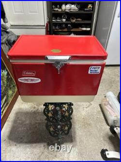 Beautiful Vintage 1975 Coleman Red Metal Cooler White Bottom 18 1/4 X 13 1/2