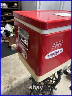 Beautiful Vintage 1975 Coleman Red Metal Cooler White Bottom 18 1/4 X 13 1/2