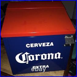 Cerveza, Corona Extra metal cooler