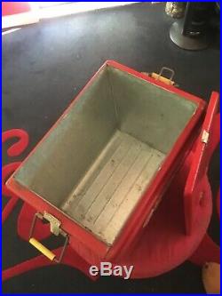 Coca-Cola 1950s Progress Metal Picnic Cooler withSandwich Tray Louisville KY