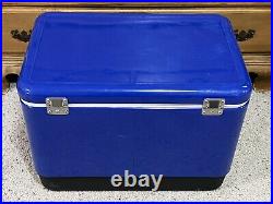 Coleman / New Belgium Brewing Fat Tire Beer Blue Metal Cooler 22 x 14 x 16