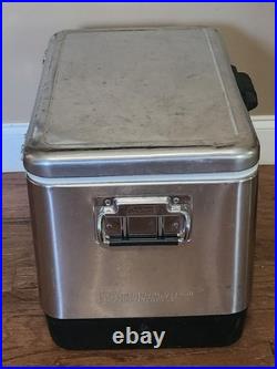 Coleman Official Heineken Premium Light promotional ice chest Cooler. Stainelss