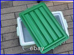 Coleman Picnic Style Cooler Ice Chest Metal Folding Handles Mint Green VTG 1972