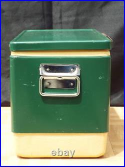 Coleman Steel Belt Snow Light Cooler Box Antique Vintage 1979 Made In USA Used