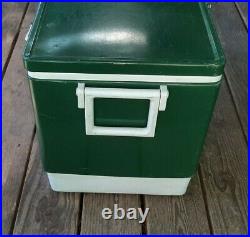 Coleman Vintage Green Metal Cooler Ice Chest Cooler 6/84 Good Shape