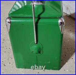 Foster & Rye Vintage/retro Metal Ice Cooler Ice Box JOHN DEERE Green