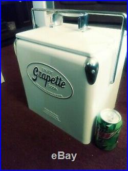 Grapette soda Ice Chest Metal