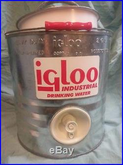 Igloo Heavy Duty 2 Gallon Galvanized Steel Metal Insulated Water Cooler Jug NISB