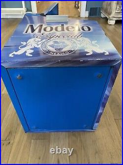 Modelo Especial Cerveza Metal Ice Box Beer Cooler with Bottle Opener