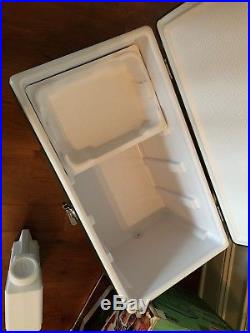 NEW Vintage Coleman Metal Snow Lite Cooler withBox accessories 20 Liter Colossal