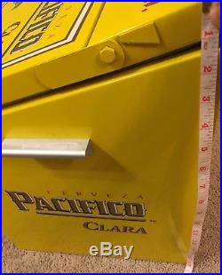 New Cerveza Pacifico Clara Metal Beer Cooler Holds 24 Bottles Great Condition