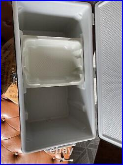 New Coleman Steel Belted Vintage Cooler 80 Quarts Model 5256f700 Fast Shipping