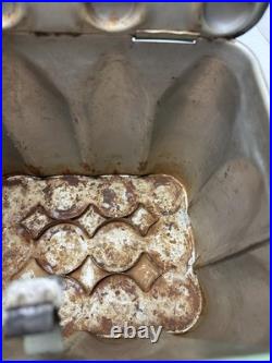 PolarPack Universal Container Company Green Metal Bottle Cooler Ice Chest 1930s