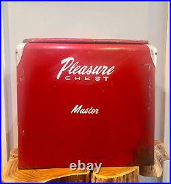 RARE LARGE & VINTAGE Red Pleasure Chest MASTER 1950's Cooler