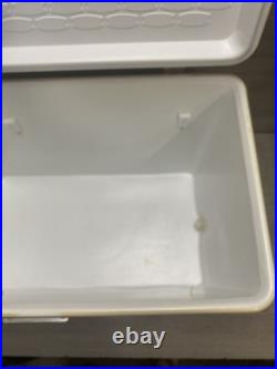 RARE VINTAGE LARGE METAL WHITE RED TRIM COLEMAN COCA-COLA ICE BOX COOLER 22.5in