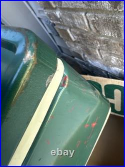 READ Vintage Coleman Snow-Lite Low Boy Cooler 5254 700 with Box Green READ READ Vintage Coleman Snow-Lite Low Boy Cooler 5254 700 with Box Green READ