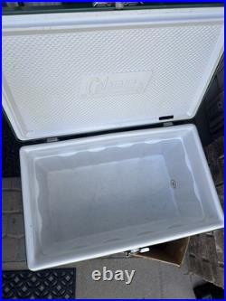 READ Vintage Coleman Snow-Lite Low Boy Cooler 5254 700 with Box Green READ READ Vintage Coleman Snow-Lite Low Boy Cooler 5254 700 with Box Green READ