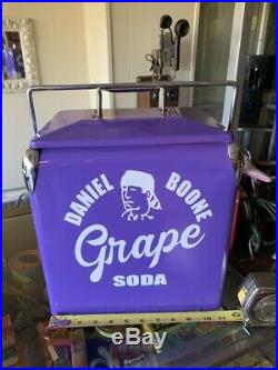 Rare Daniel Boone Grape Soda Metal Picnic Six Pack Cooler GSA OIL COLA