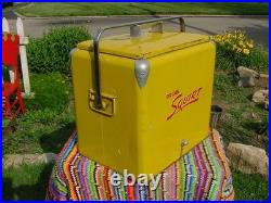 Rare Vintage 1950's Metal Drink Squirt Soda Cooler Ice Chest Sign With Tray Nice