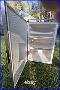 Rare Vintage Coleman 3-Way Upright Cooler Ice Box Wood Grain 26x16x16 with Inserts