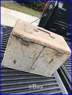 Rare Vintage Lone Star Beer Metal Ice Chest Cooler