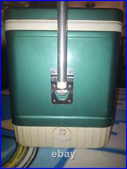 Rare vintage Coleman metal cooler green diamond snowlite + handle lock