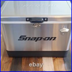 Snap-on 54 Qt Vintage Metal Cooler Bottle Opener Drain Silver/Black SSX26P112