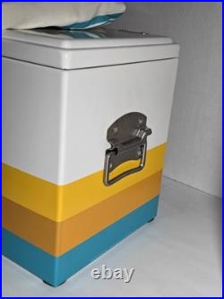 Sun Cruiser Super Rare Metal Promo Cooler With Tote, Travel Cooler, 2 Can Koozies