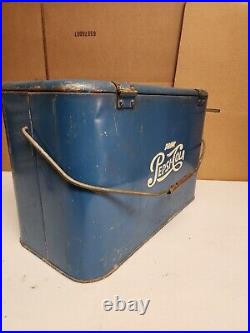 U6 VINTAGE 1950's PEPSI COLA COOLER ICE CHEST EMBOSSED BLUE METAL with GALV BOX