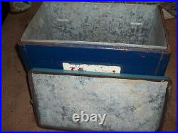 VERY RARE PERSONAL VINTAGE HAMMS BEER BLUE METAL COOLER With TOOL BOX HANDLE COLL