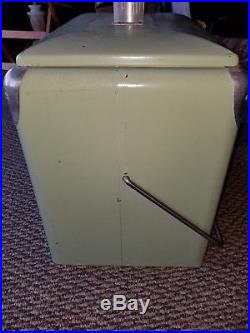 VINTAGE DR PEPPER COOLER PROGRESS REFRIGERATOR CO 1950'S ERA ALL METAL With TRAY