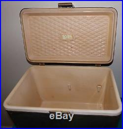 Vintage Retro Diamond Green Metal Coleman Ice Chest Cooler