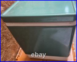 VTG 1973 Coleman Cooler Green Metal Ice Chest Cooler with Original Insert CLEAN