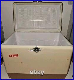 VTG 1977 Coleman Brown Beige Tan Metal Cooler WithOpener 18x11x13 JC432-F