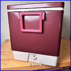 VTG Coleman Steel Belted 54 Qt Cooler Vintage Maroon 1986 withtray GREAT CONDITION