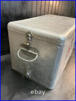 Vintage 1950's Embossed 7Up Aluminum Metal Cooler Ice Chest 22x13x13