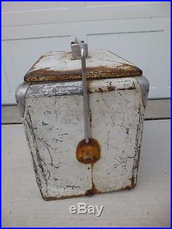 Vintage 1950s 7up cooler metal with tray