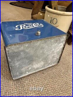 Vintage 1950s Pepsi Cola Beach Cooler Metal Ice Chest Advertising MINT with Tray